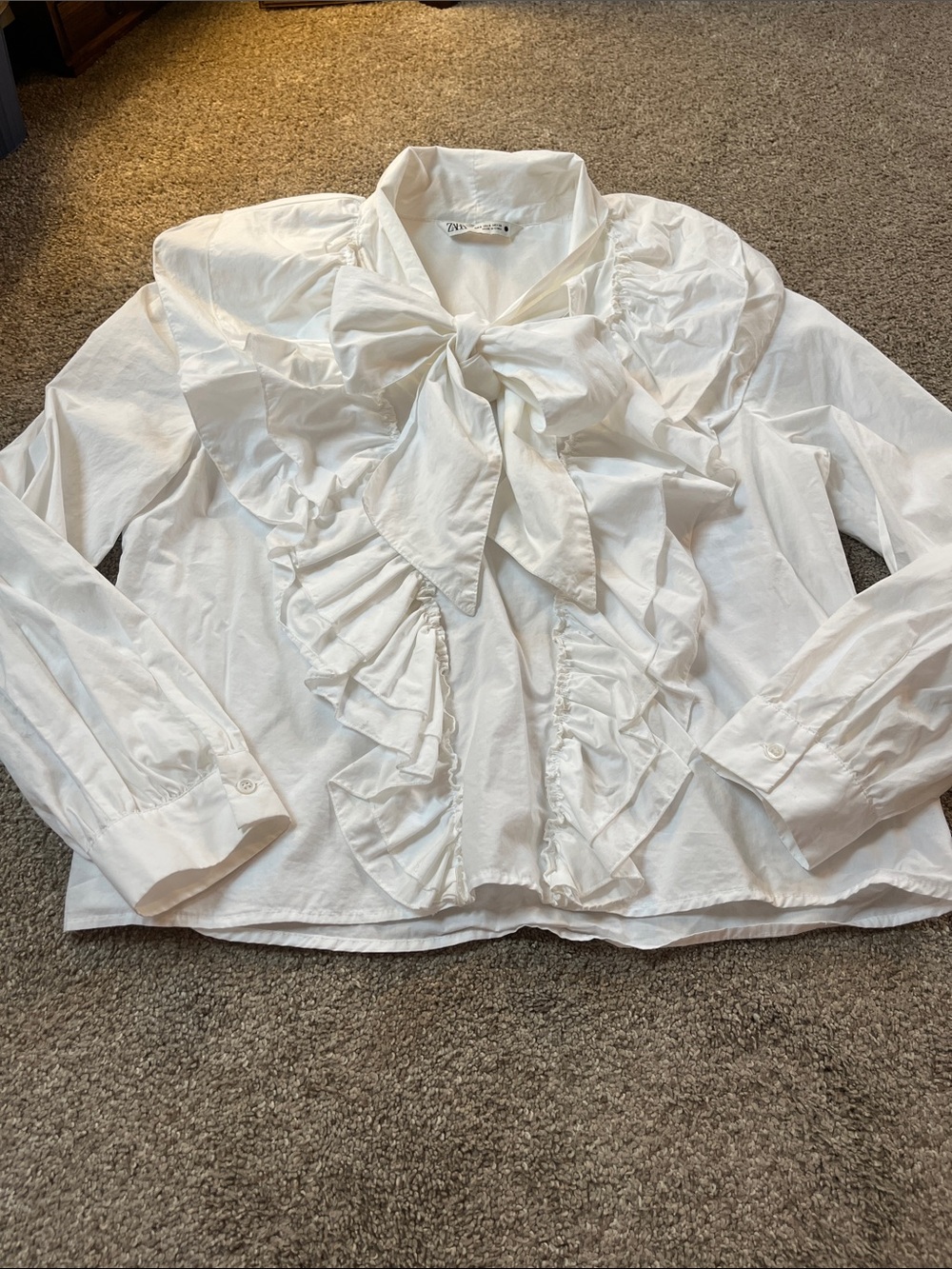👑👑Zara 💯%Cotton Generous szS Mega Maximalist Double Ruffle Big Bow White Blouse